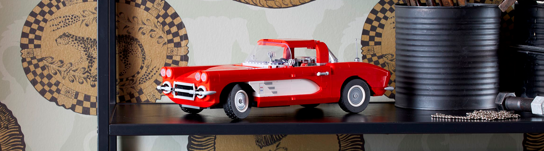 Celebra el Día del Padre con la Elegancia Clásica del LEGO® Icons Corvette