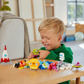 Planetas Espaciales Creativos