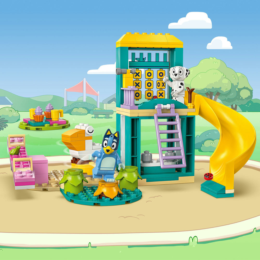 Diversión en el Parque de Juegos con Bluey y Chloe