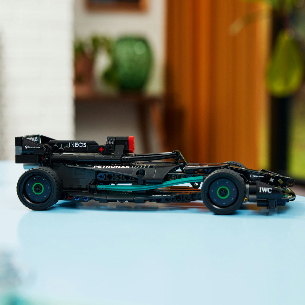 Combo Technic: Lamborghini Huracán Tecnica (42161) y Mercedes-AMG F1 W14 E Performance Pull-Back (42165)