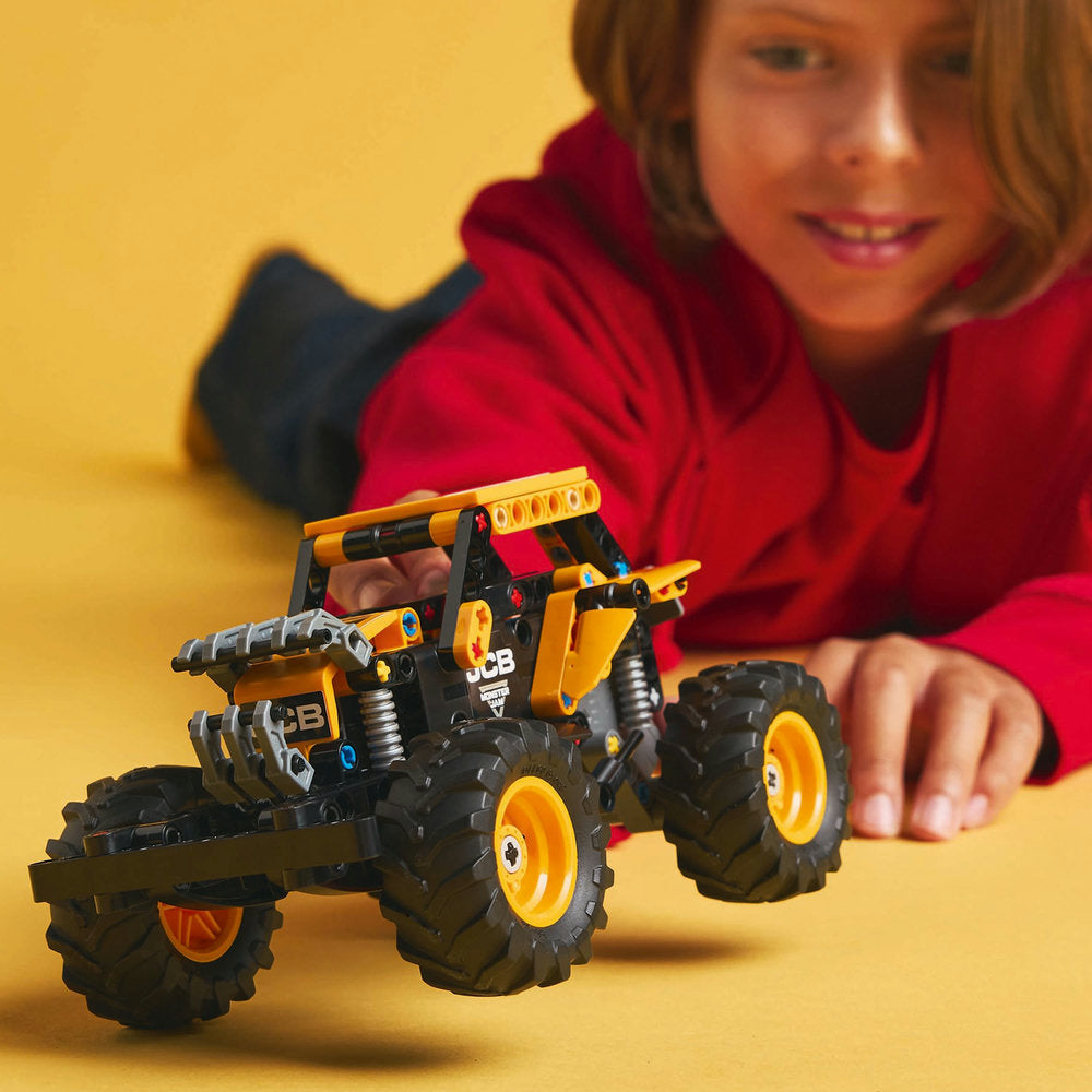 Combo Monster Jam: Monster Jam™ DIGatron™ con Motor de Carga Manual (42199) y Monster Jam™ ThunderROARus™ con Motor de Carga Manual (42200)