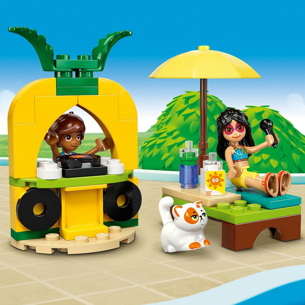 Fiesta en la Piscina con Flamenco y Unicornio