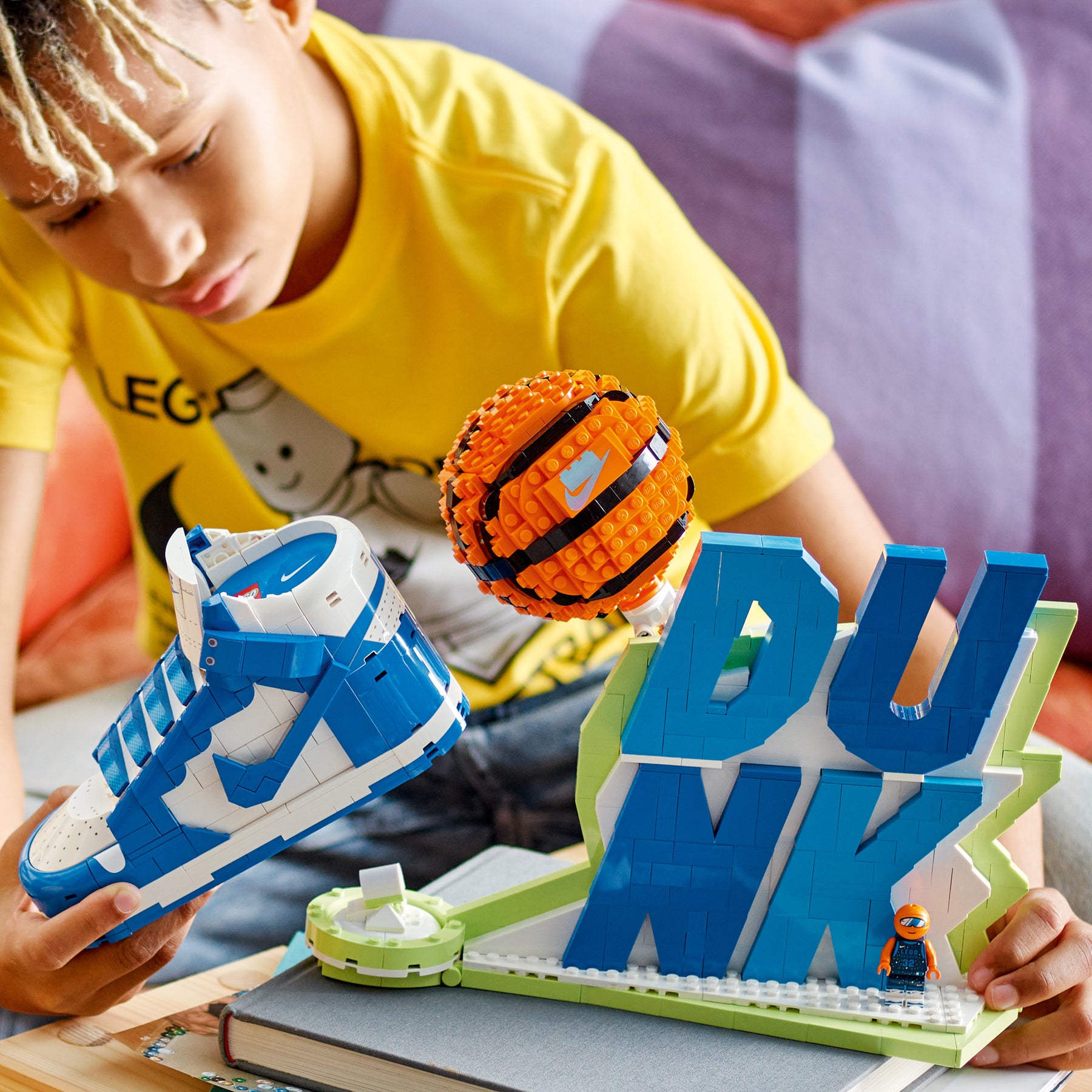 Nike Dunk x LEGO® Set