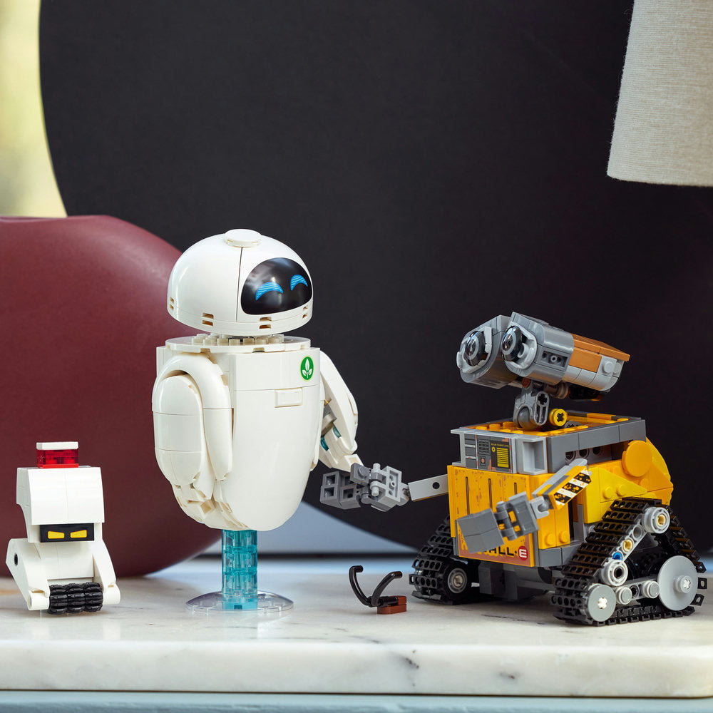 WALL-E y EVE