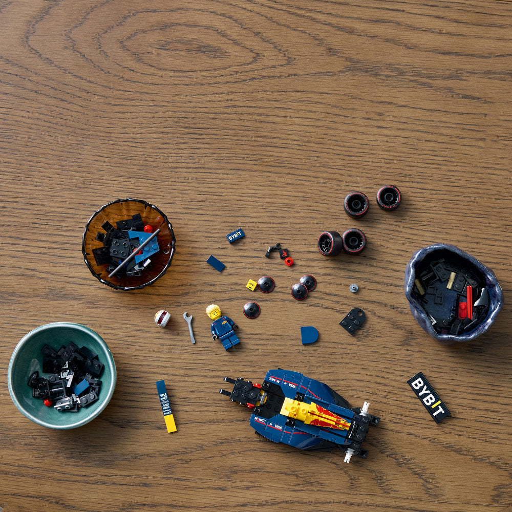 Auto de Carreras Oracle Red Bull Racing RB20 F1®