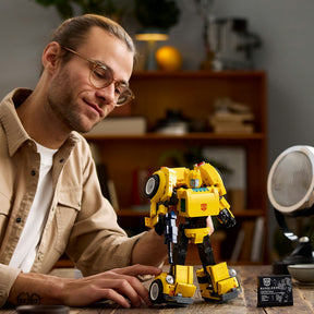 Combo Furia Transformers: Optimus Prime (10302) y Bumblebee (10338)