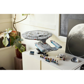 Star Trek: U.S.S. Enterprise NCC-1701-D™