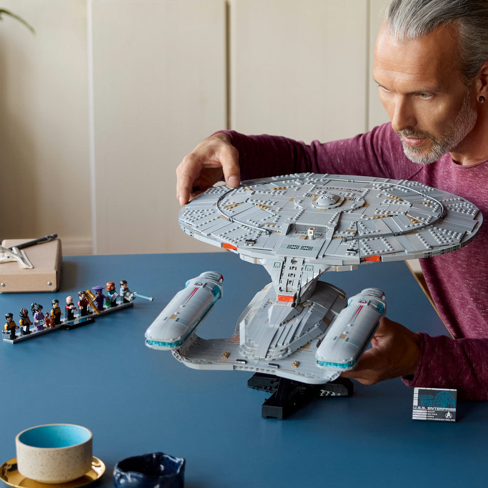 Star Trek: U.S.S. Enterprise NCC-1701-D™