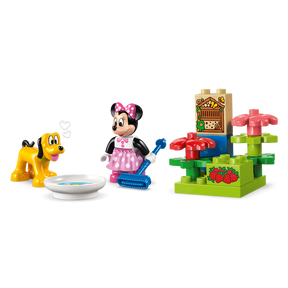 Casa de Mickey Mouse con Minnie y Pluto