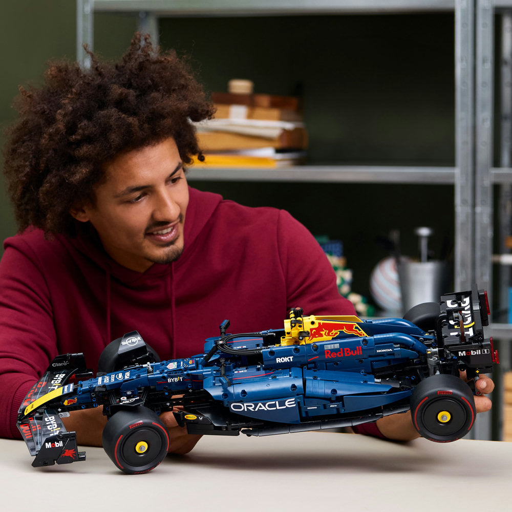 Combo Technic: Auto Oracle Red Bull Racing RB20 F1 (42206) y Auto Ferrari SF-24 F1 LEGO® Technic (42207)