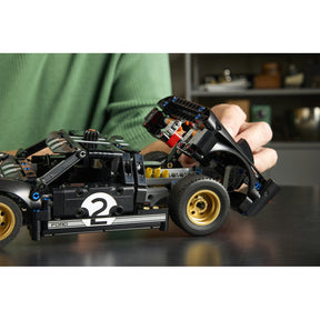 Auto de Carreras Ford GT40 MKII de 1966