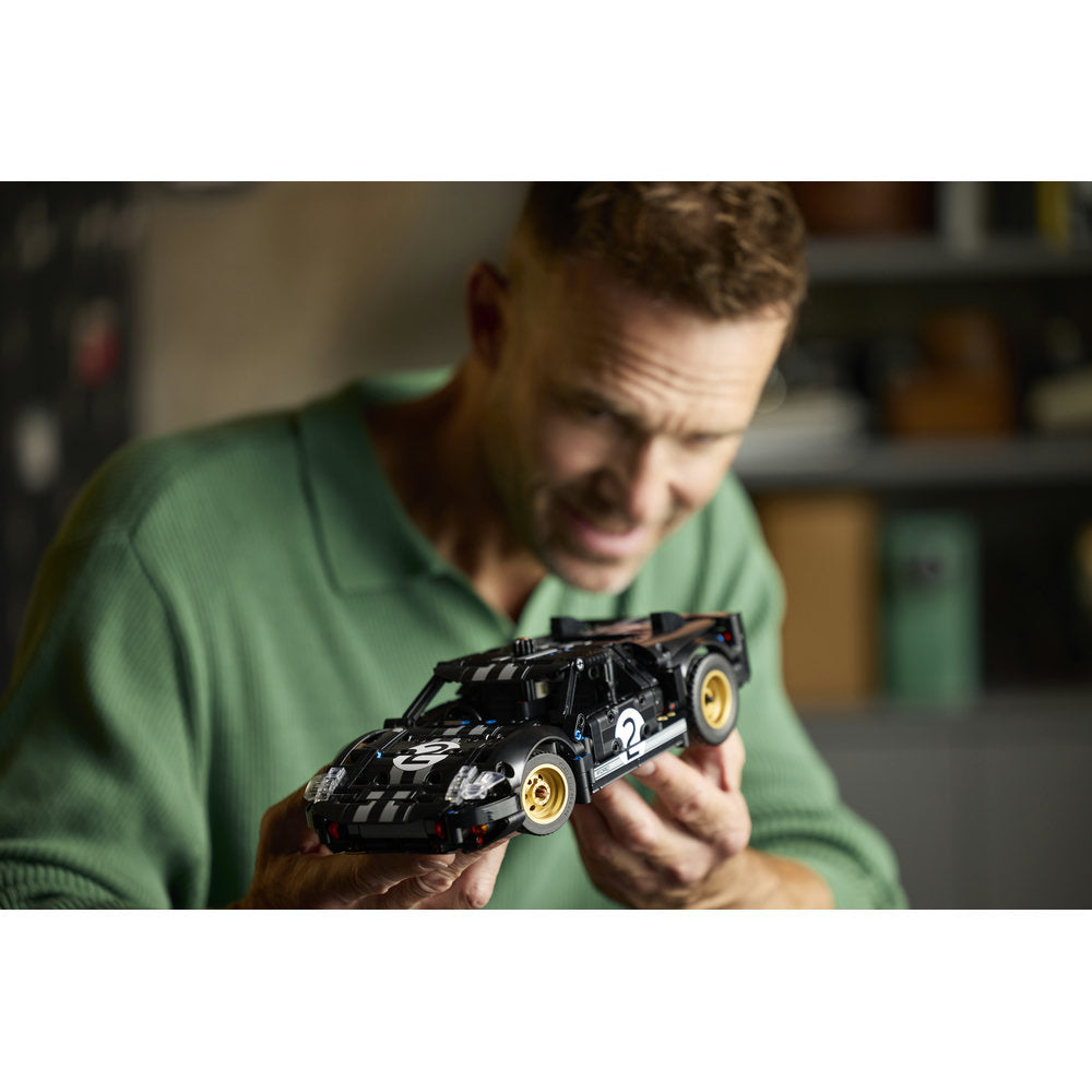 Auto de Carreras Ford GT40 MKII de 1966