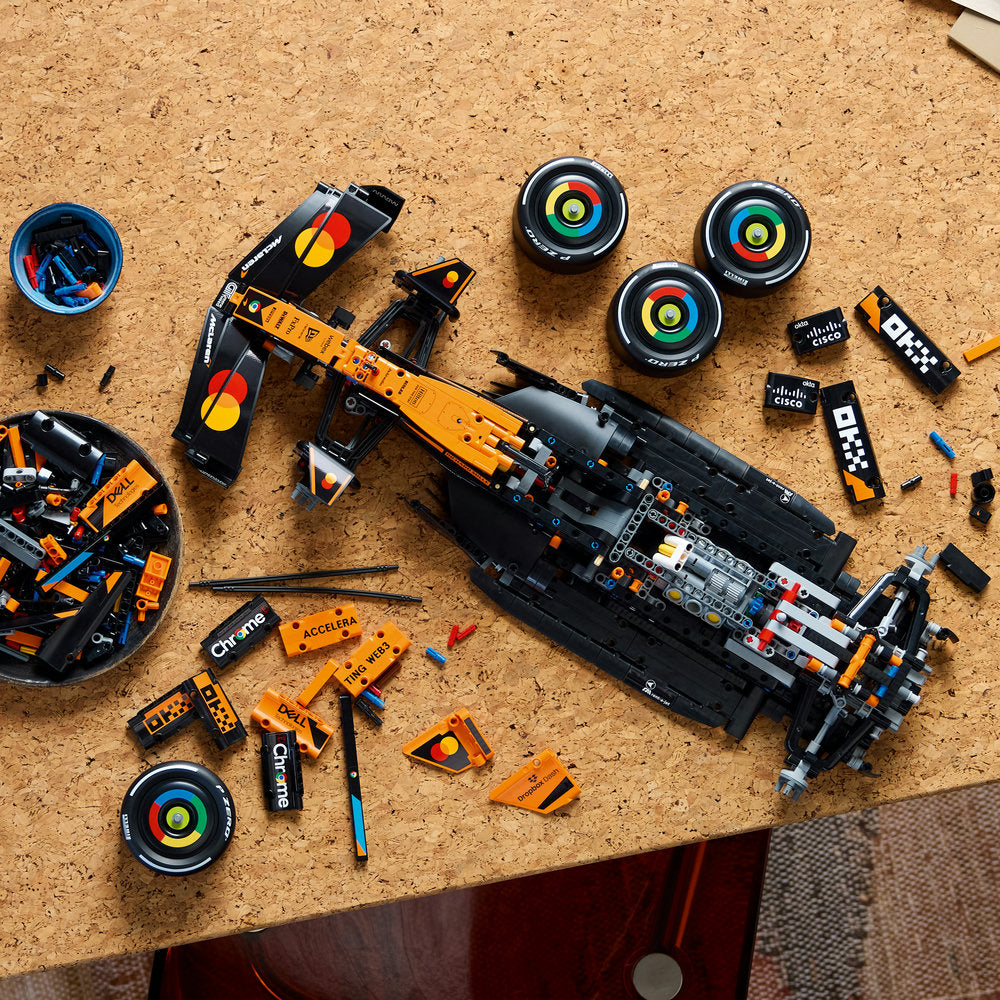 Auto McLaren MCL39 F1®