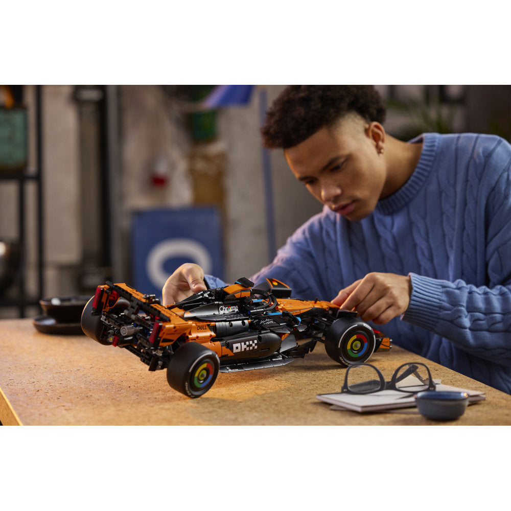 Auto McLaren MCL39 F1®