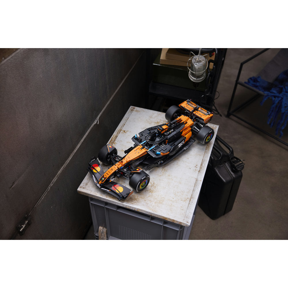 Auto McLaren MCL39 F1®