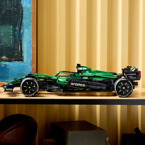 Coche de F1® Aston Martin Aramco AMR25