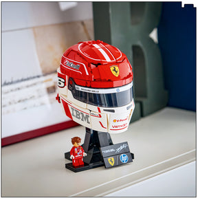 Scuderia Ferrari HP: Casco de Charles Leclerc