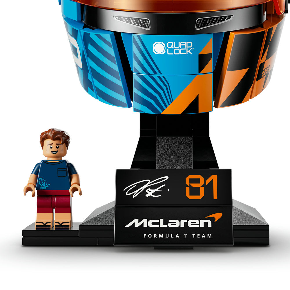 McLaren Mastercard F1® Team: Casco de Oscar Piastri