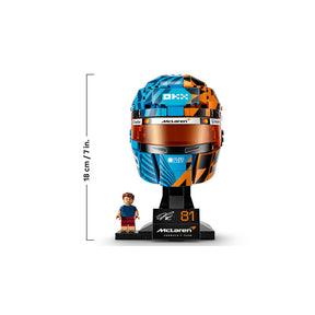 McLaren Mastercard F1® Team: Casco de Oscar Piastri