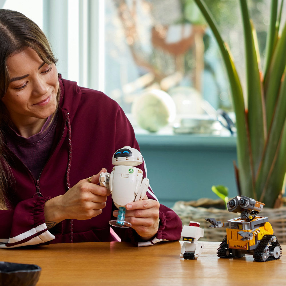 WALL-E y EVE