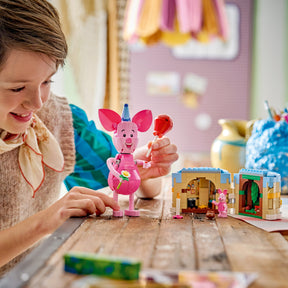 Combo Disney: Kevin y Dug (43290) y Cumpleaños de Piglet (43305)