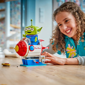Marcianito con Cohete de Pizza Planet