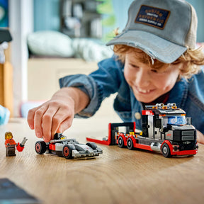 Combo City F1: Camión de Exposición de F1® con Coche de Carreras Audi F1® (60493) y Parada en Boxes de F1® y Equipo de Mecánicos con Coche Ferrari (60443)