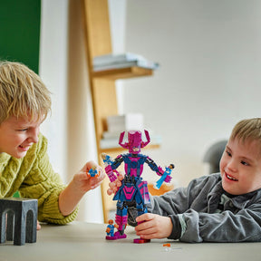 Cuatro Fantásticos vs. Figura para Construir de Galactus