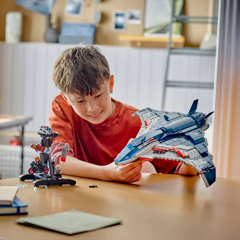 Quinjet de Vengadores: La Era de Ultrón