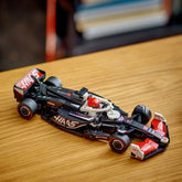 Auto de Carreras MoneyGram Haas F1® Team VF-24