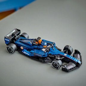 Construye y conduce la adrenalina de la F1 con el set LEGO® Speed Champions Williams Racing FW46. Incluye detalles auténticos del monoplaza 2024, habitáculo con halo, alerón trasero, neumáticos Pirelli y una minifigura de piloto lista para la carrera. Perfecto para niños a partir de 10 años y coleccionistas adultos.