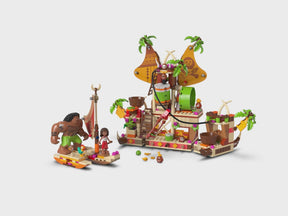 Barcaza de los Kakamora