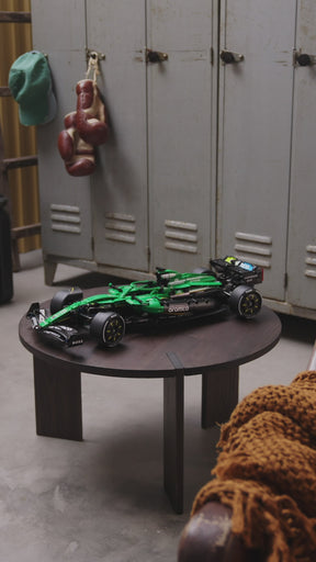 Coche de F1® Aston Martin Aramco AMR25